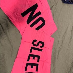 RARE VS PINK PILLOW CASES